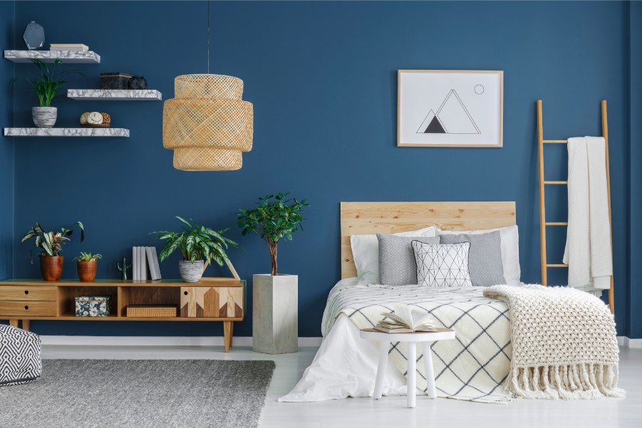 blue-bedroom-with-floating-shelves
