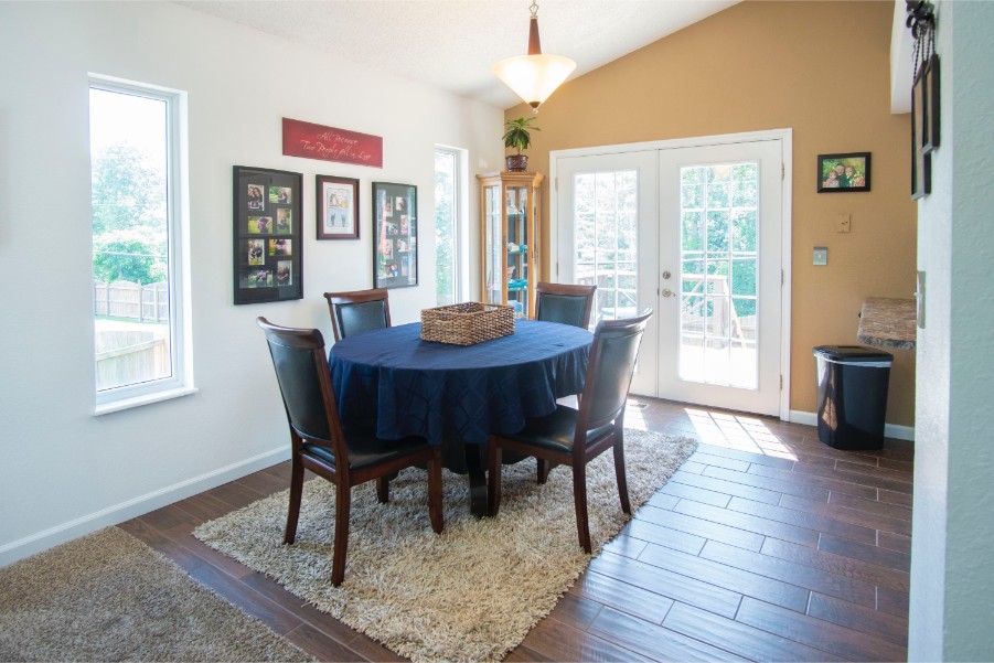 yellow accent dining room